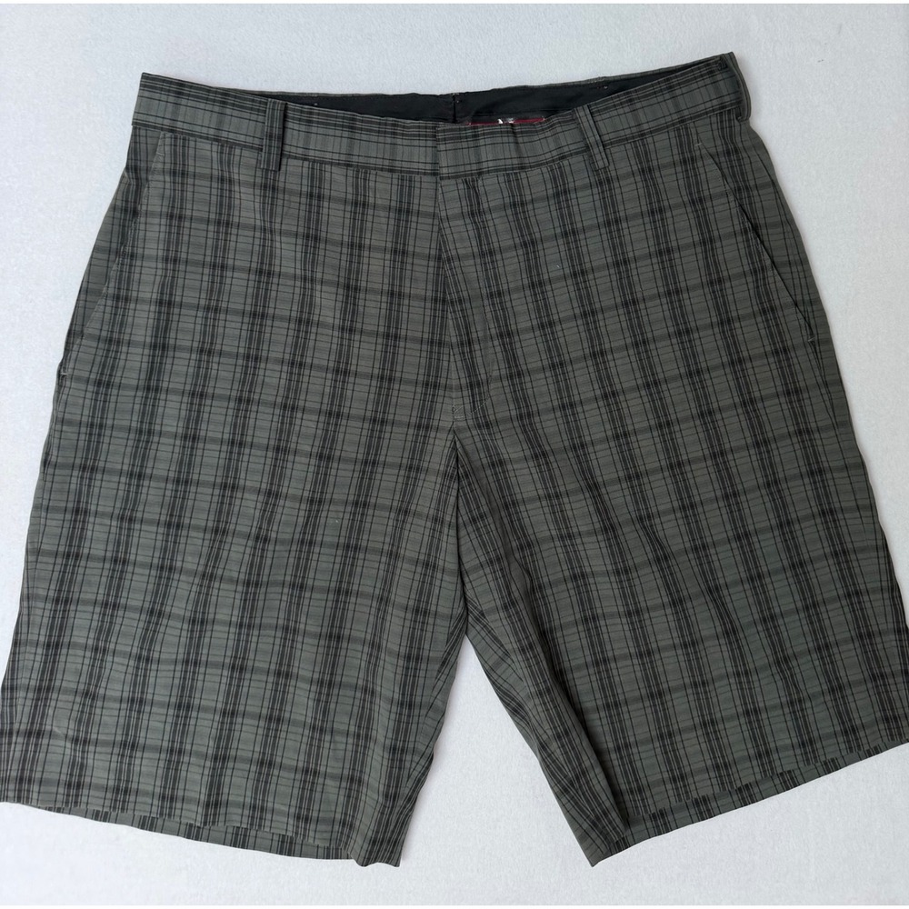 Nike Tiger Woods Collection Mens Grey Plaid Golf Shorts 36 Performance Stretch